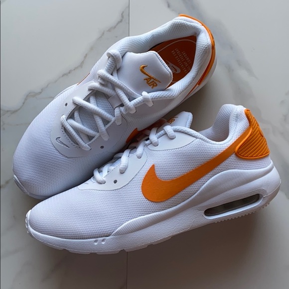 nike air oketo